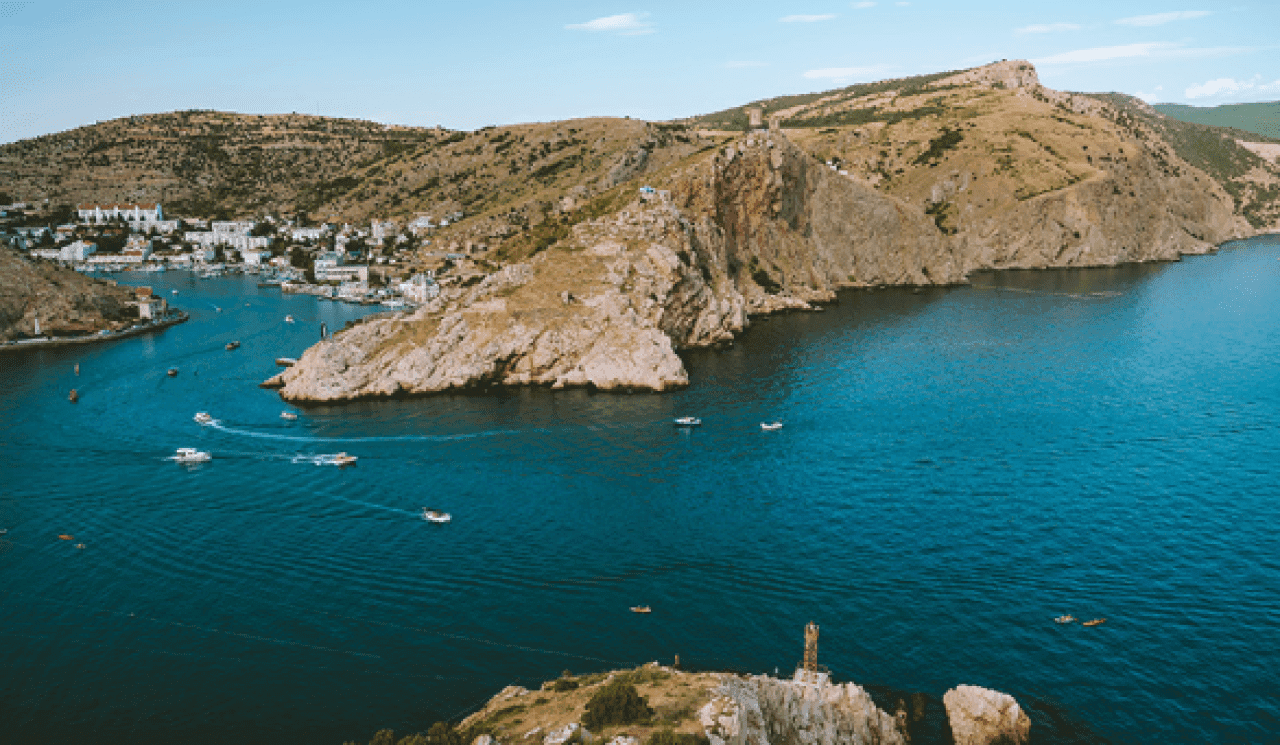 Отели Крыма выживают только благодаря бронированиям местных жителей