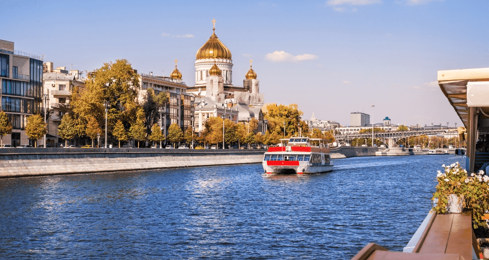 В Москве основной наплыв туристов ожидается на первую половину майских праздников