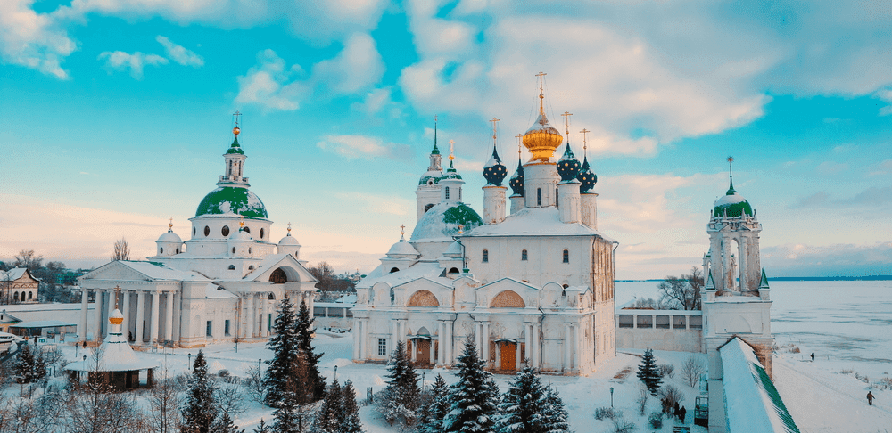Продажи организованных туров по Золотому кольцу на Новый год выросли на 30-35%
