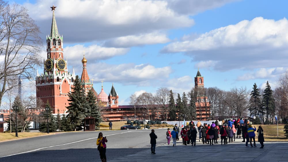Китай обеспечивает 56% въездного турпотока в Россию